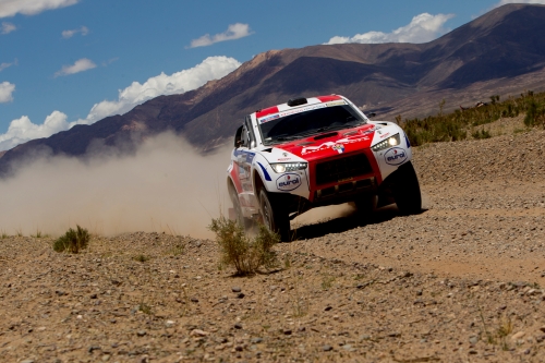 UPDATE Dakar 2013: Na uitgebrande bolide Wevers, nu ook Huzink EXIT